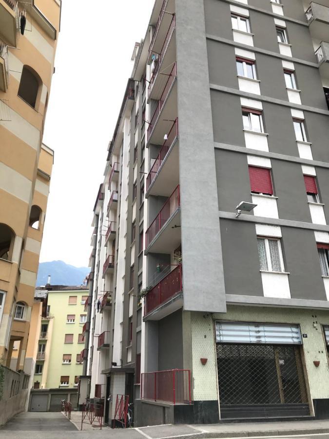 Lovely Panoramic View Apartment - Affitti Brevi Italia Aoste Extérieur photo