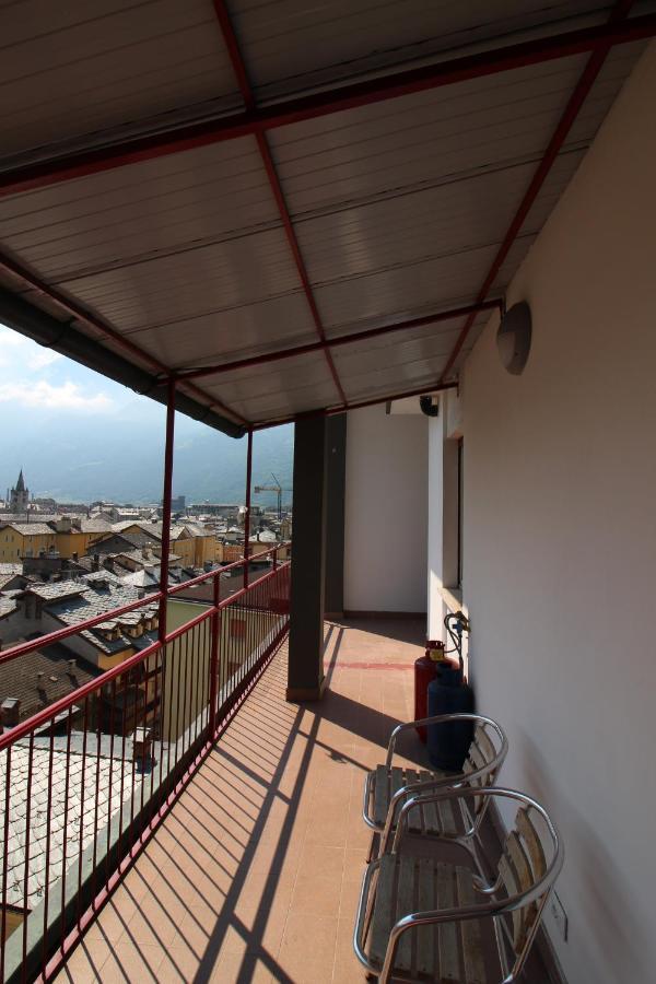 Lovely Panoramic View Apartment - Affitti Brevi Italia Aoste Extérieur photo